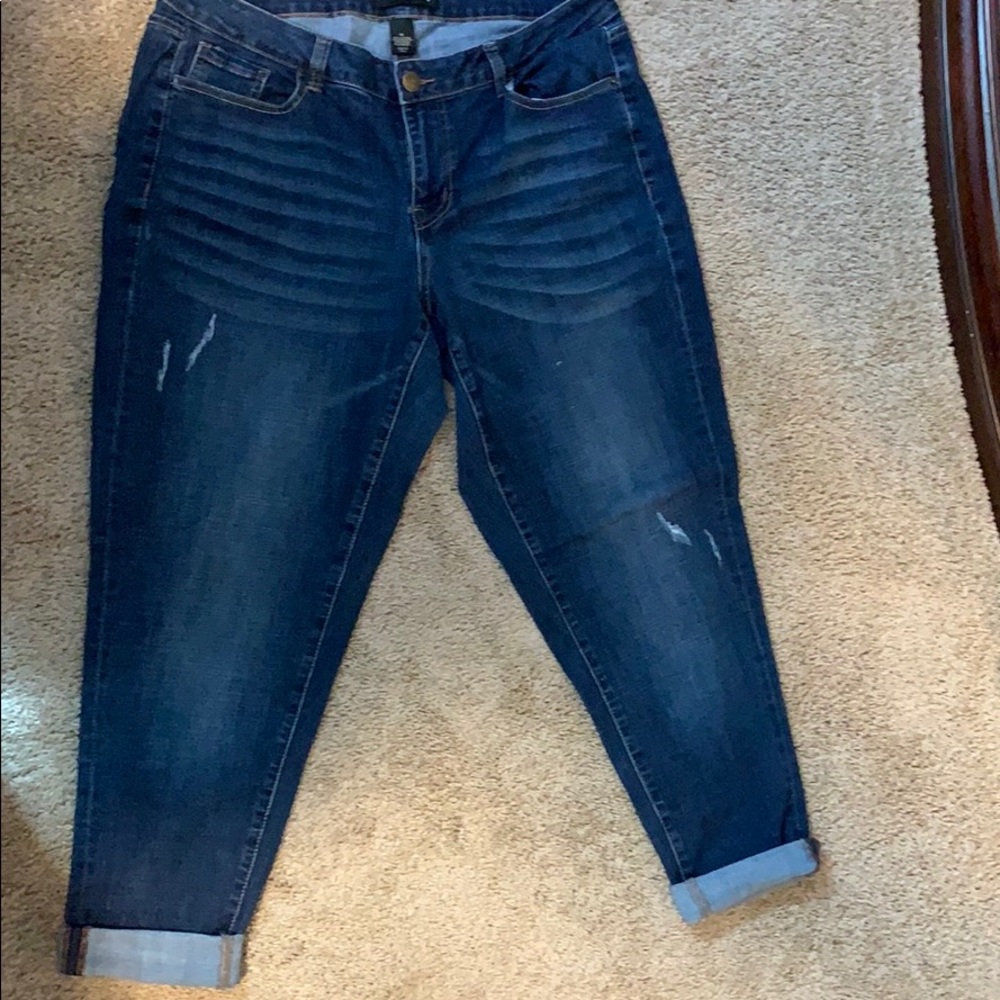 Cute Boyfriend Jeans - Picture 1 of 5
